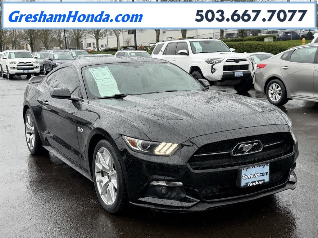 2015 Ford Mustang GT Premium Coupe RWD