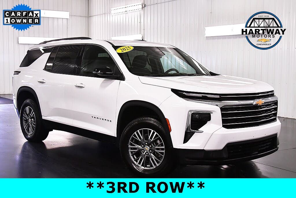 2025 Chevrolet Traverse LT AWD
