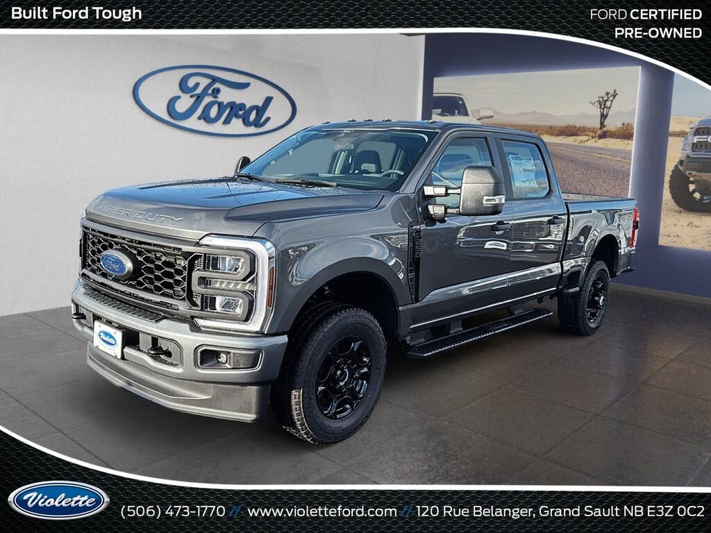 2025 Ford F-250 Super Duty XL Crew Cab 4WD