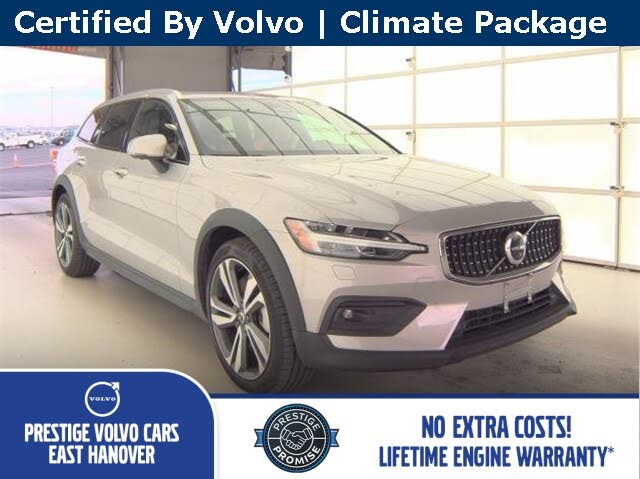 2025 Volvo V60 Cross Country B5 Plus AWD