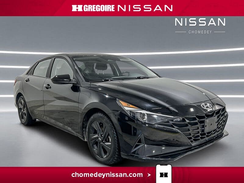 Hyundai Elantra Preferred FWD 2022