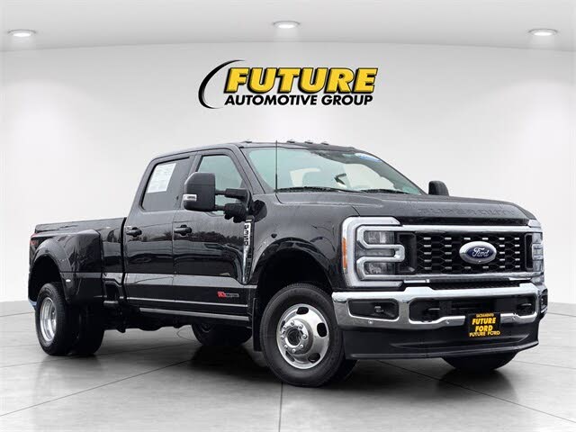 2023 Ford F-350 Super Duty Lariat Crew Cab LB DRW 4WD