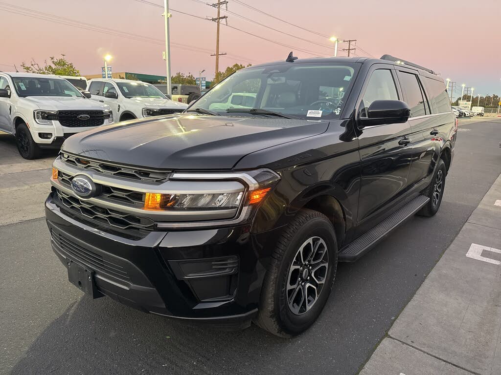 2024 Ford Expedition MAX XLT 4WD