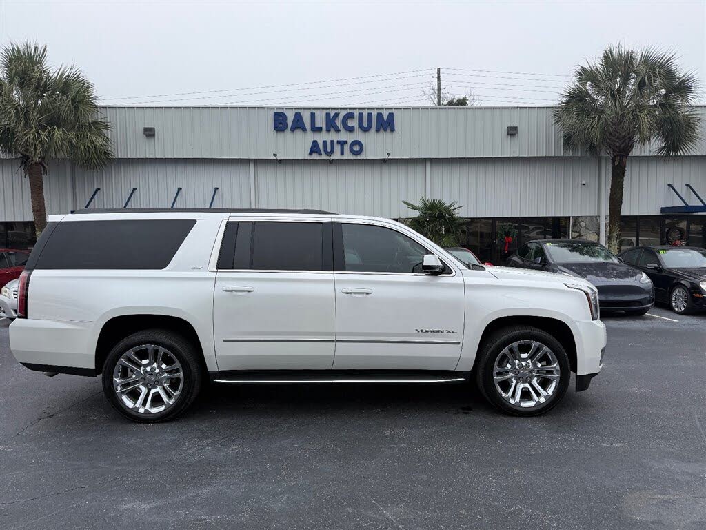 2017 GMC Yukon XL SLT RWD