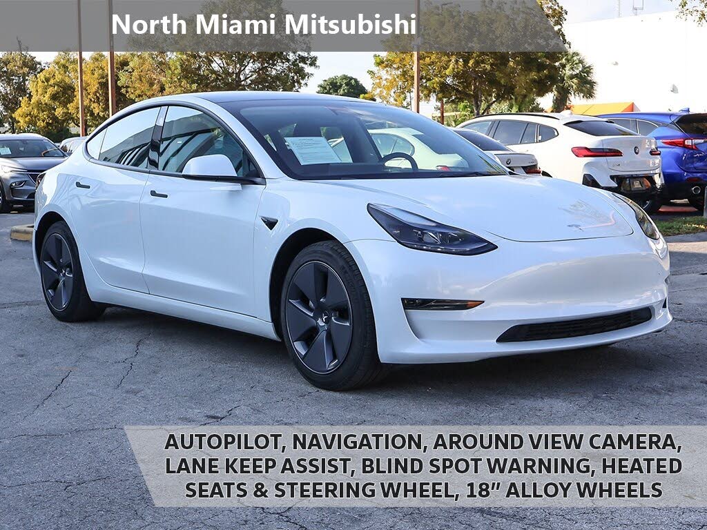 2023 Tesla Model 3 RWD