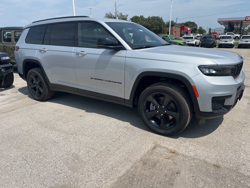 2025 Jeep Grand Cherokee L Altitude X 4WD