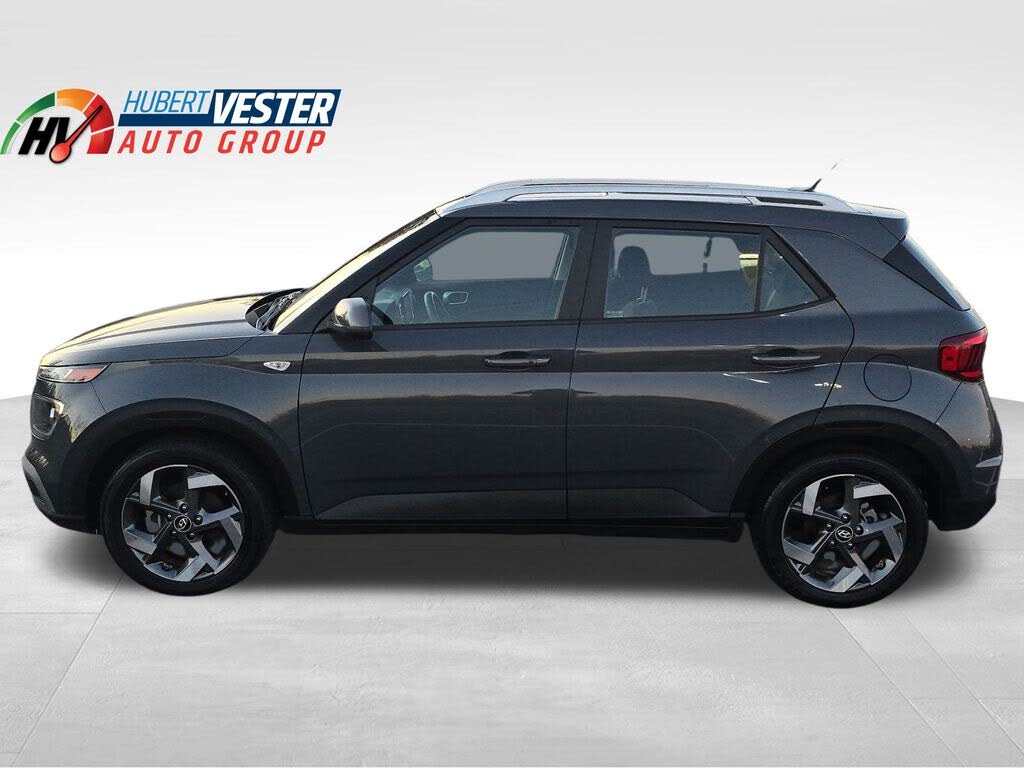 2024 Hyundai Venue SEL FWD