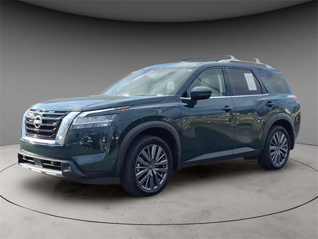 2024 Nissan Pathfinder SL FWD