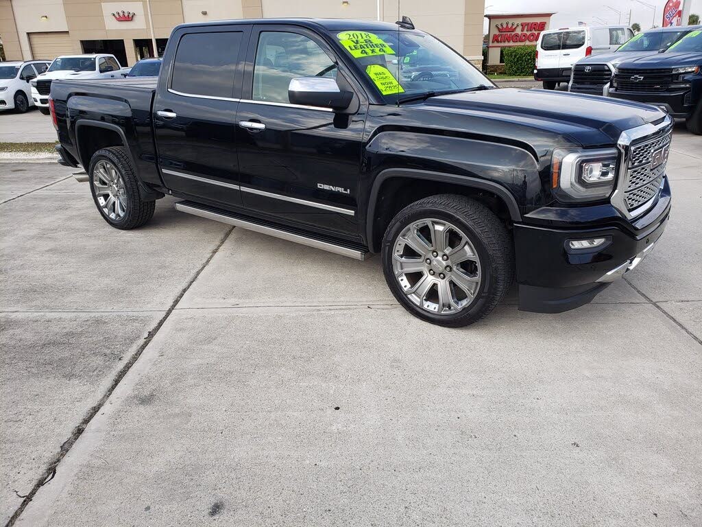 2018 GMC Sierra 1500 Denali Crew Cab 4WD