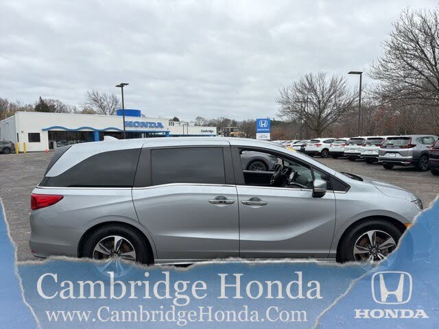 2019 Honda Odyssey Touring FWD