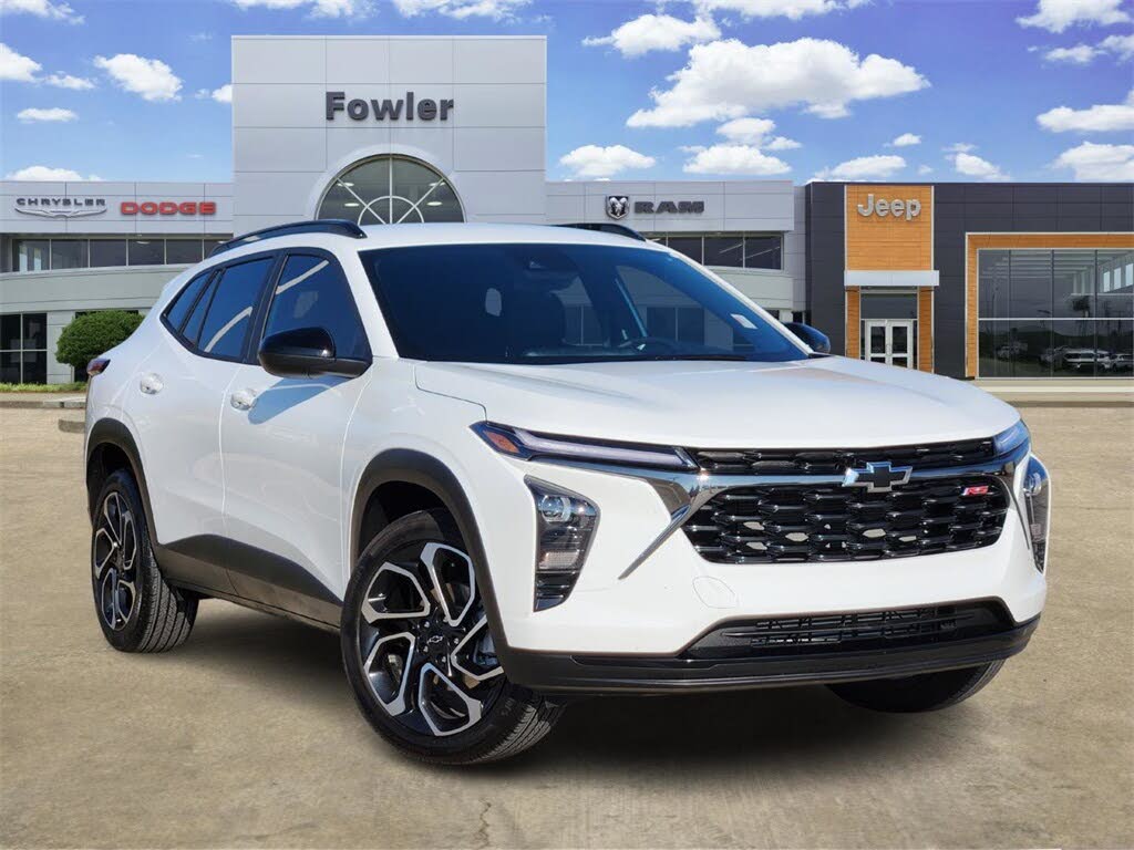 2025 Chevrolet Trax RS with 2RS FWD