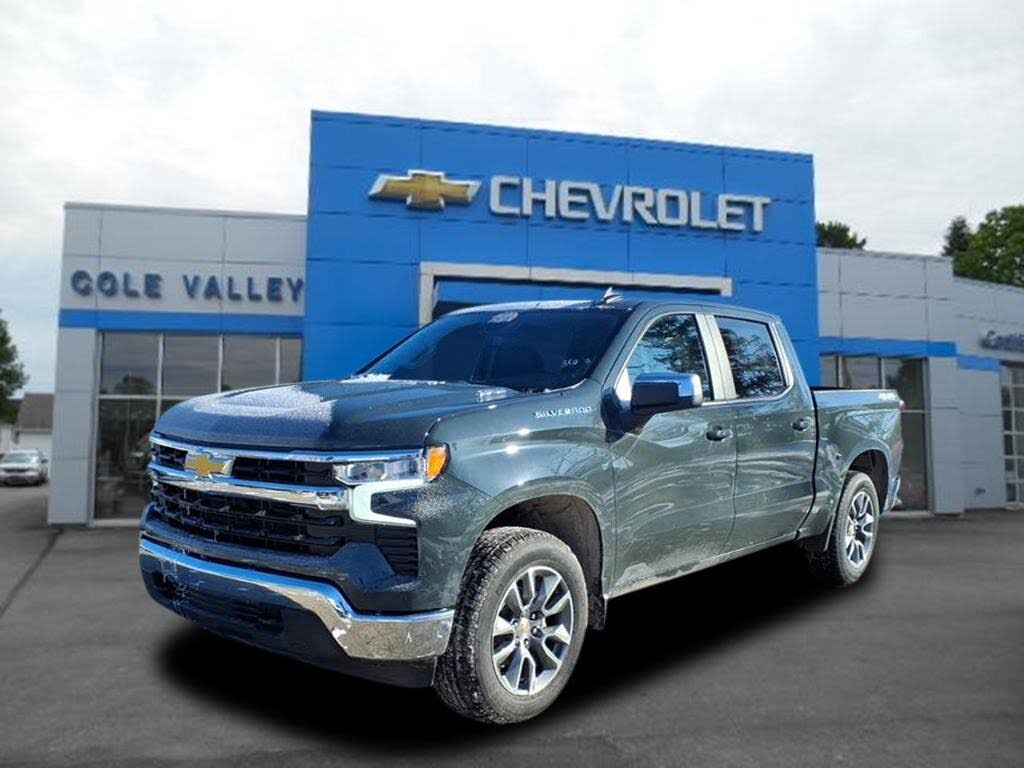 2026 Chevrolet Silverado 1500 LT Crew Cab 4WD