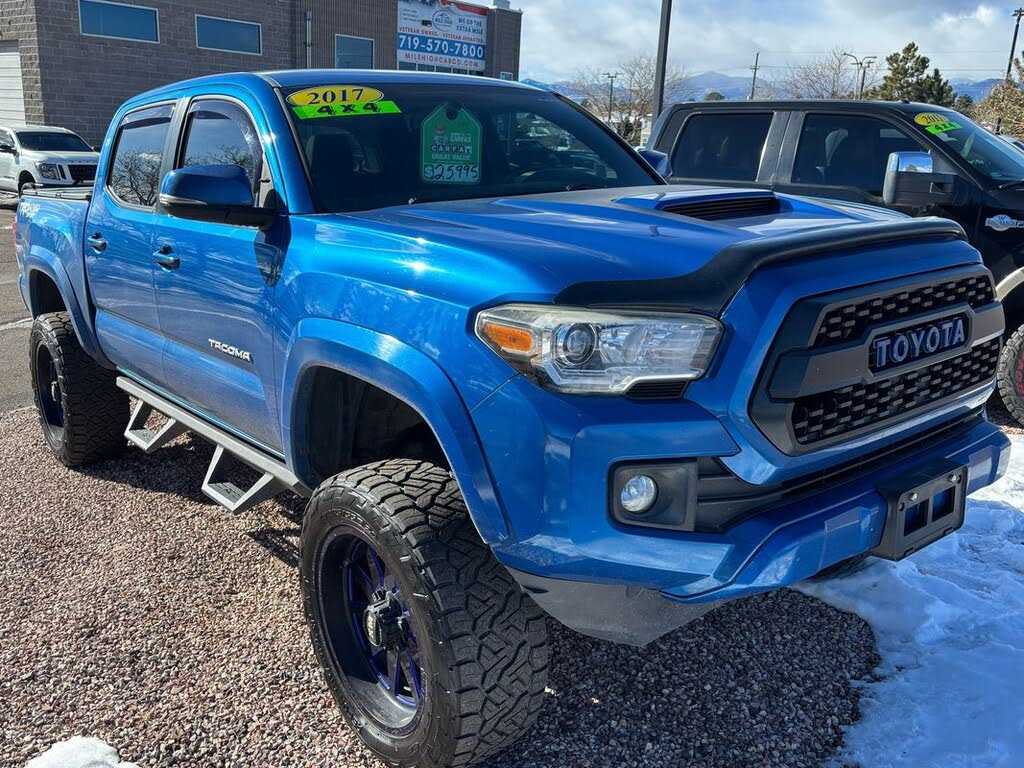 2017 Toyota Tacoma TRD Sport V6 Double Cab 4WD