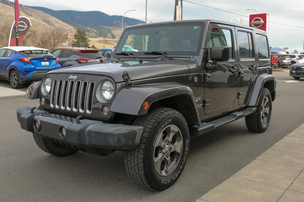 2016 Jeep Wrangler Unlimited Sahara 4WD
