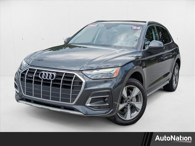 2024 Audi Q5 quattro Premium 40 TFSI
