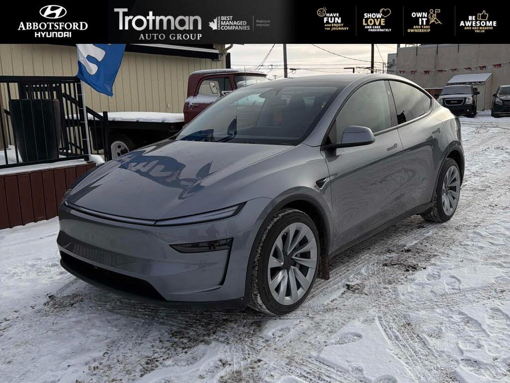2026 Tesla Model Y Long Range AWD