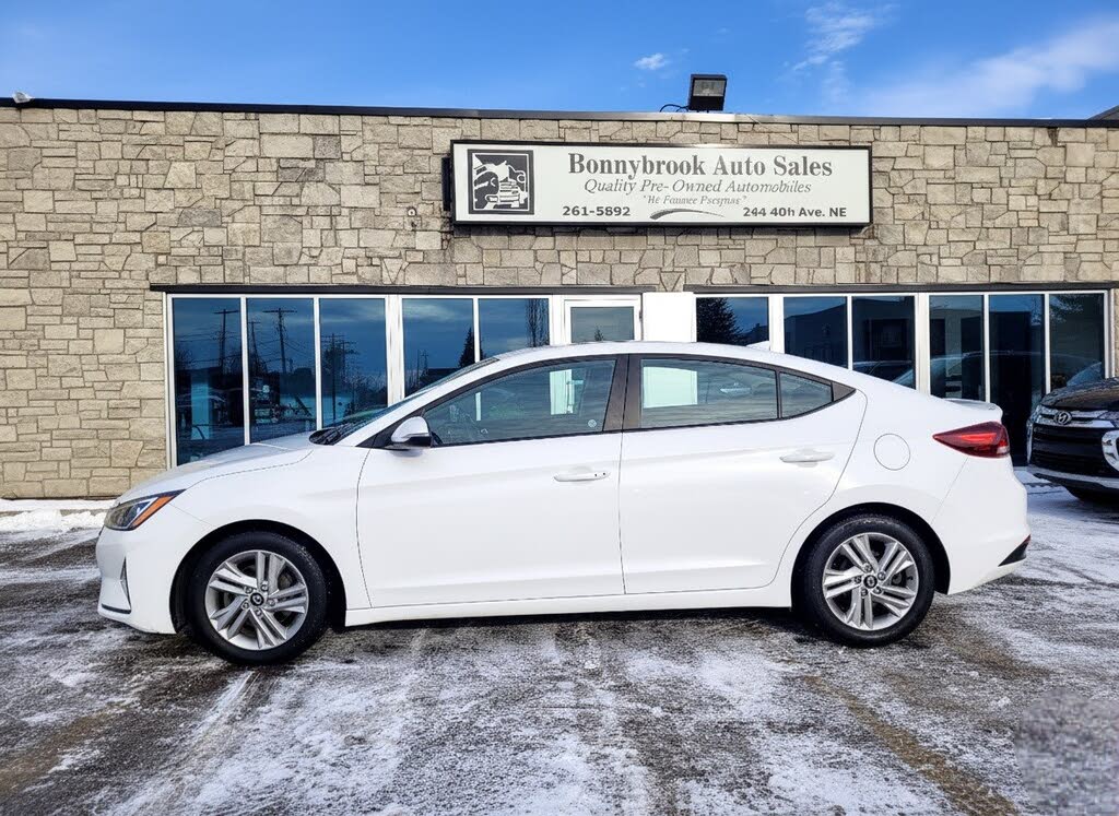 2019 Hyundai Elantra Preferred FWD