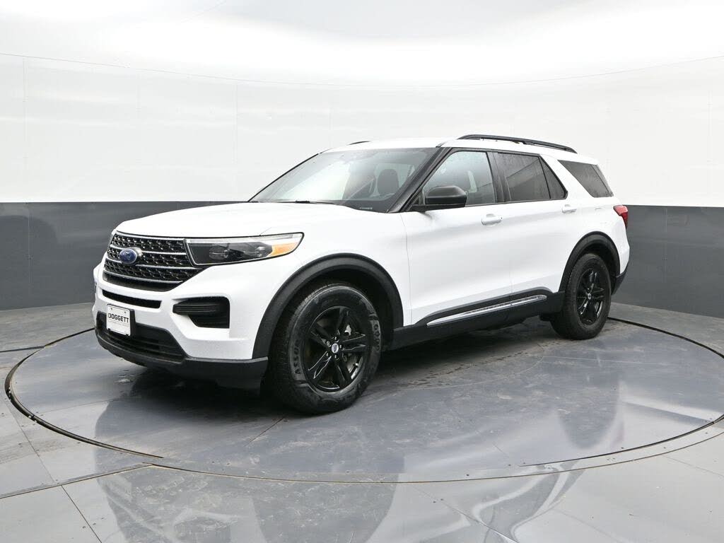 2020 Ford Explorer XLT RWD