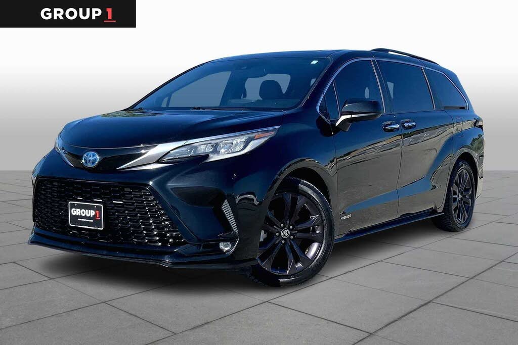 2021 Toyota Sienna XSE 7-Passenger FWD
