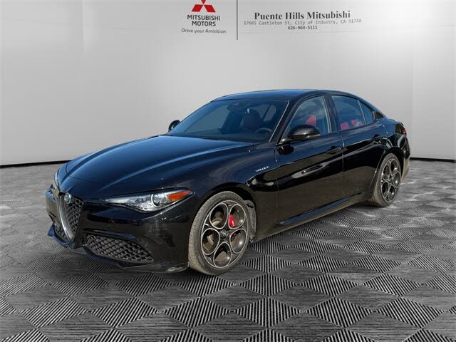2022 Alfa Romeo Giulia Veloce RWD