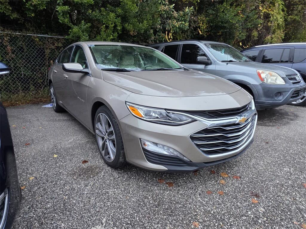 2024 Chevrolet Malibu LT with 2LT FWD