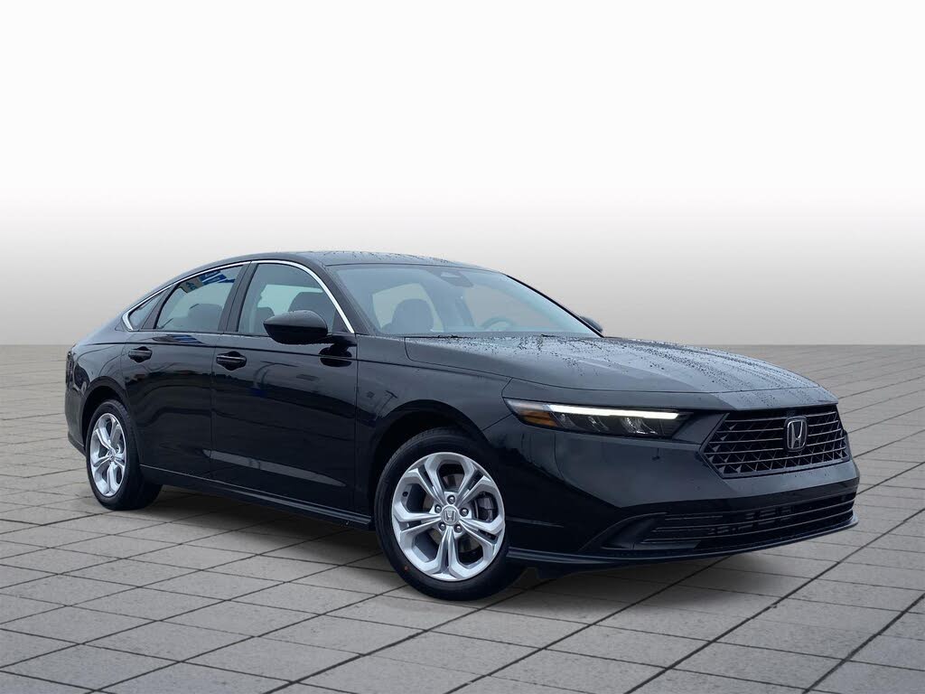 2025 Honda Accord LX FWD