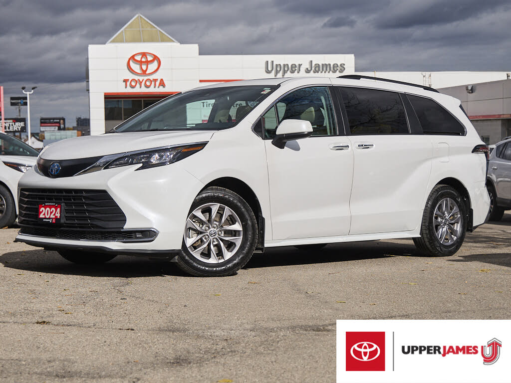 2024 Toyota Sienna XLE 8-Passenger FWD