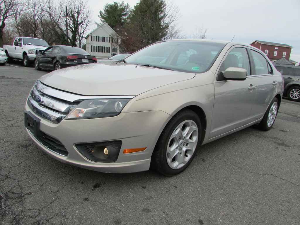 2010 Ford Fusion SE
