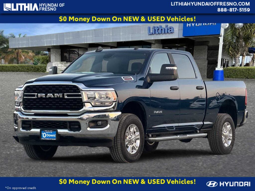 2024 RAM 2500 Big Horn Crew Cab 4WD