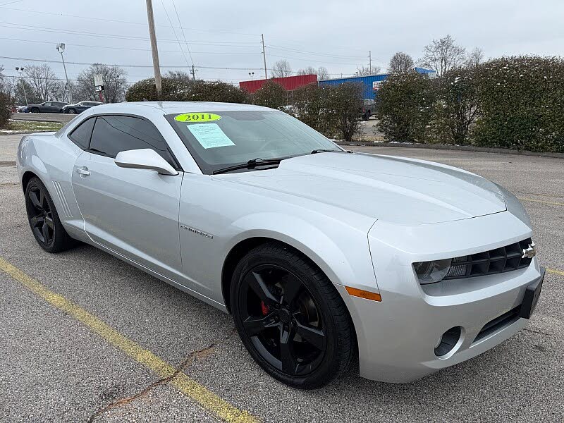 2011 Chevrolet Camaro 2LT Coupe RWD