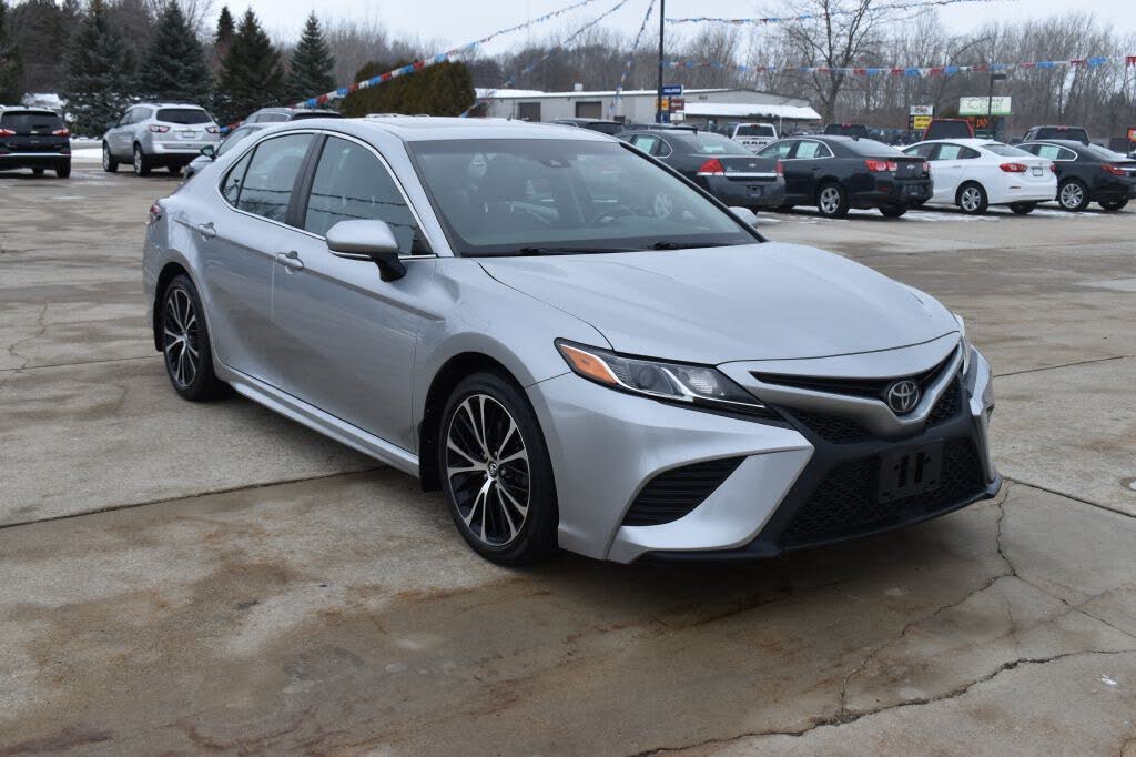 2018 Toyota Camry SE
