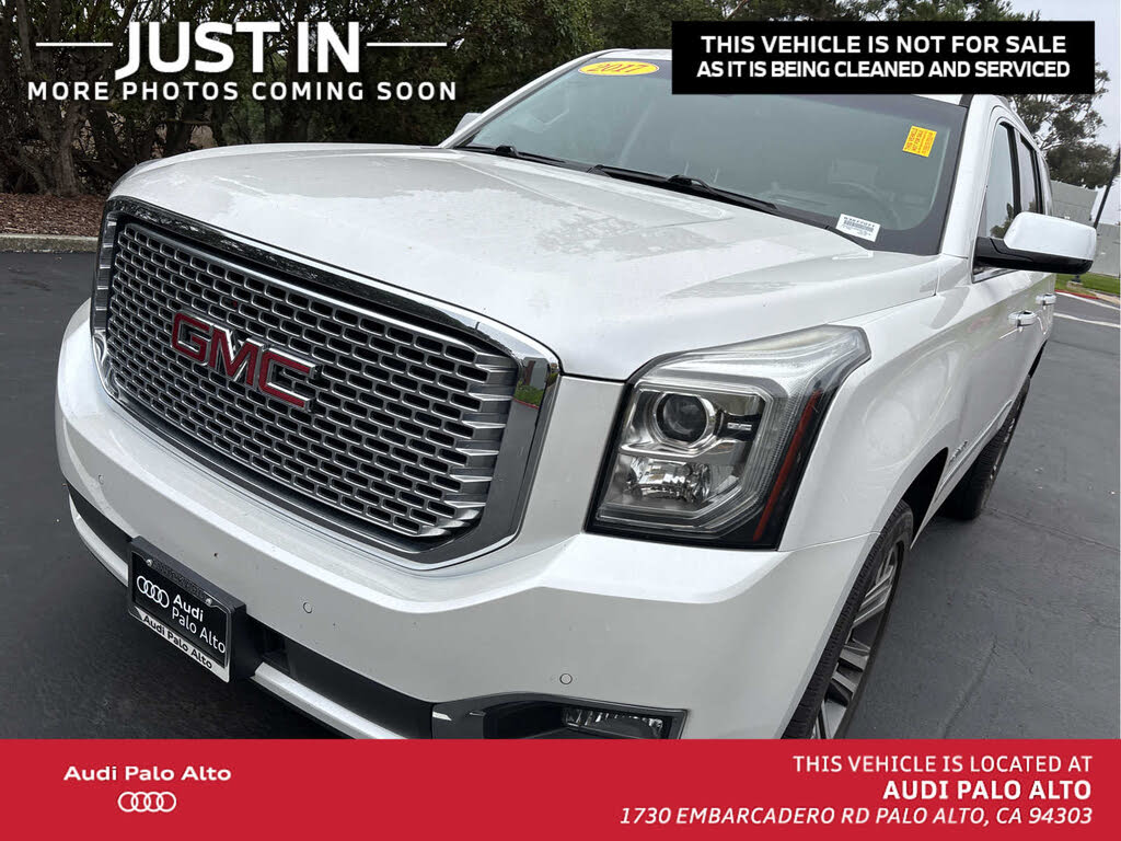 2017 GMC Yukon Denali 4WD