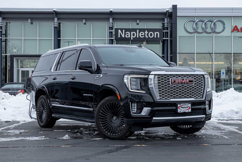 2023 GMC Yukon XL Denali 4WD