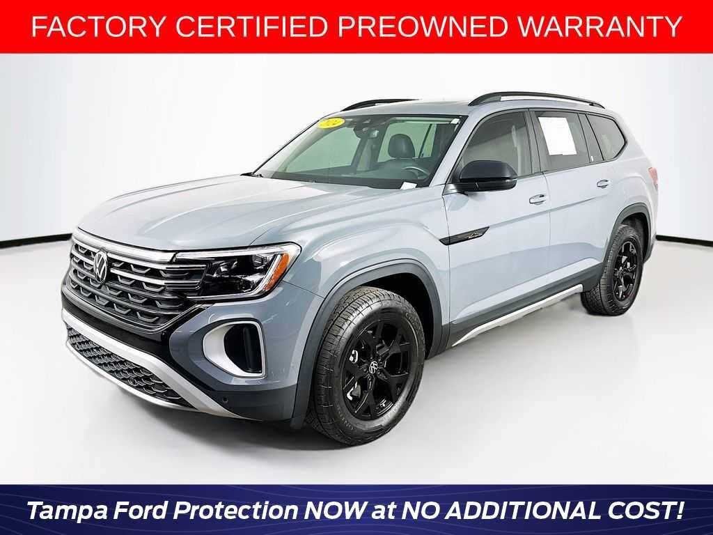 2024 Volkswagen Atlas Peak Edition SE 4Motion AWD with Technology