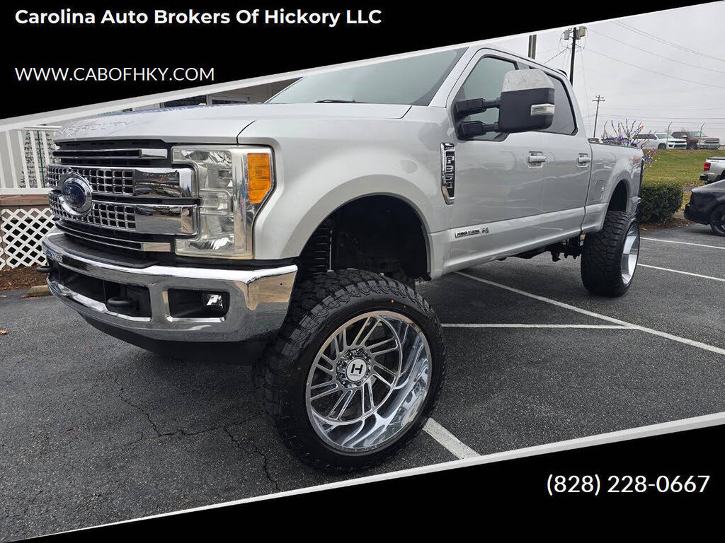 2017 Ford F-350 Super Duty Lariat Crew Cab 4WD