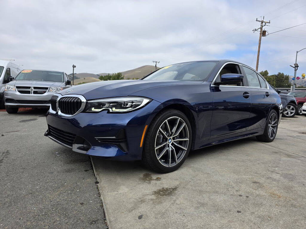 2019 BMW 3 Series 330i Sedan RWD