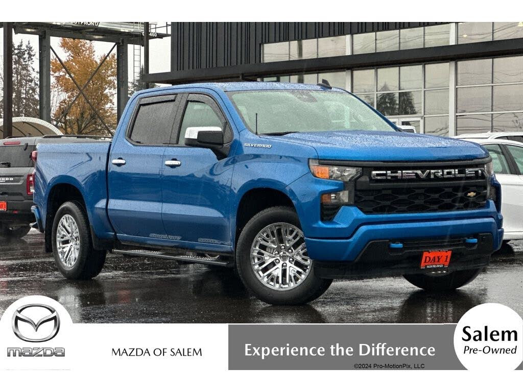 2022 Chevrolet Silverado 1500 Custom Crew Cab 4WD