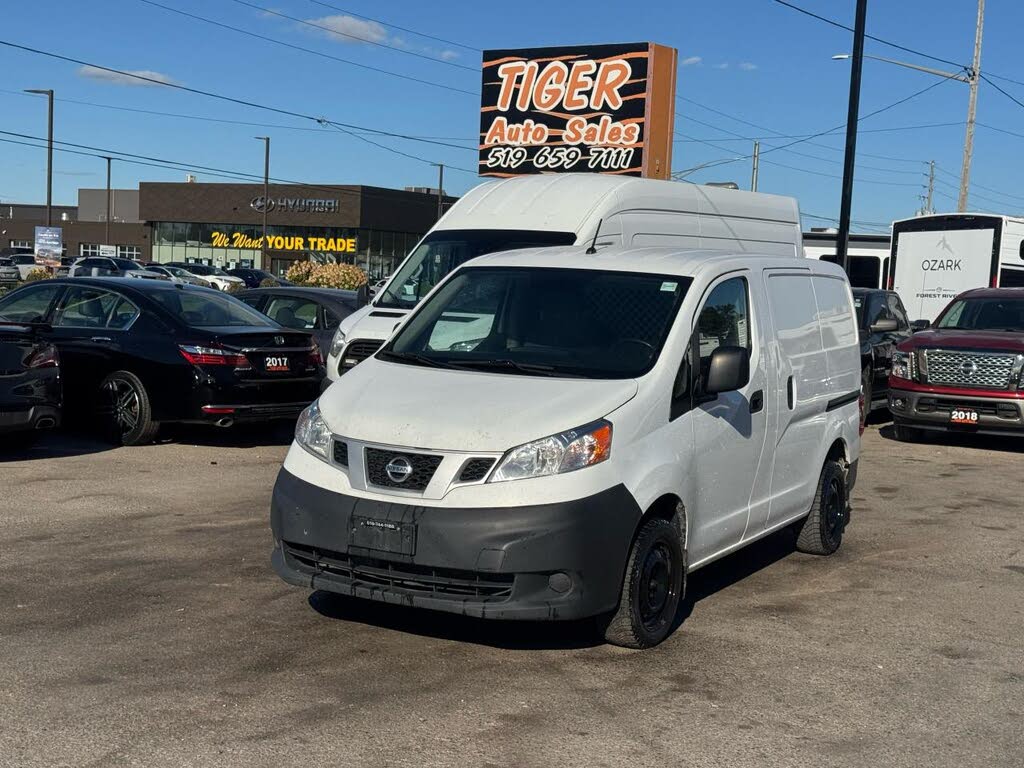 2019 Nissan NV200 SV FWD