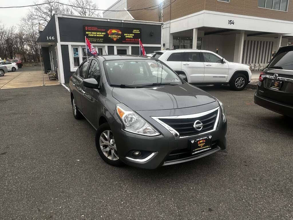 2019 Nissan Versa SV FWD