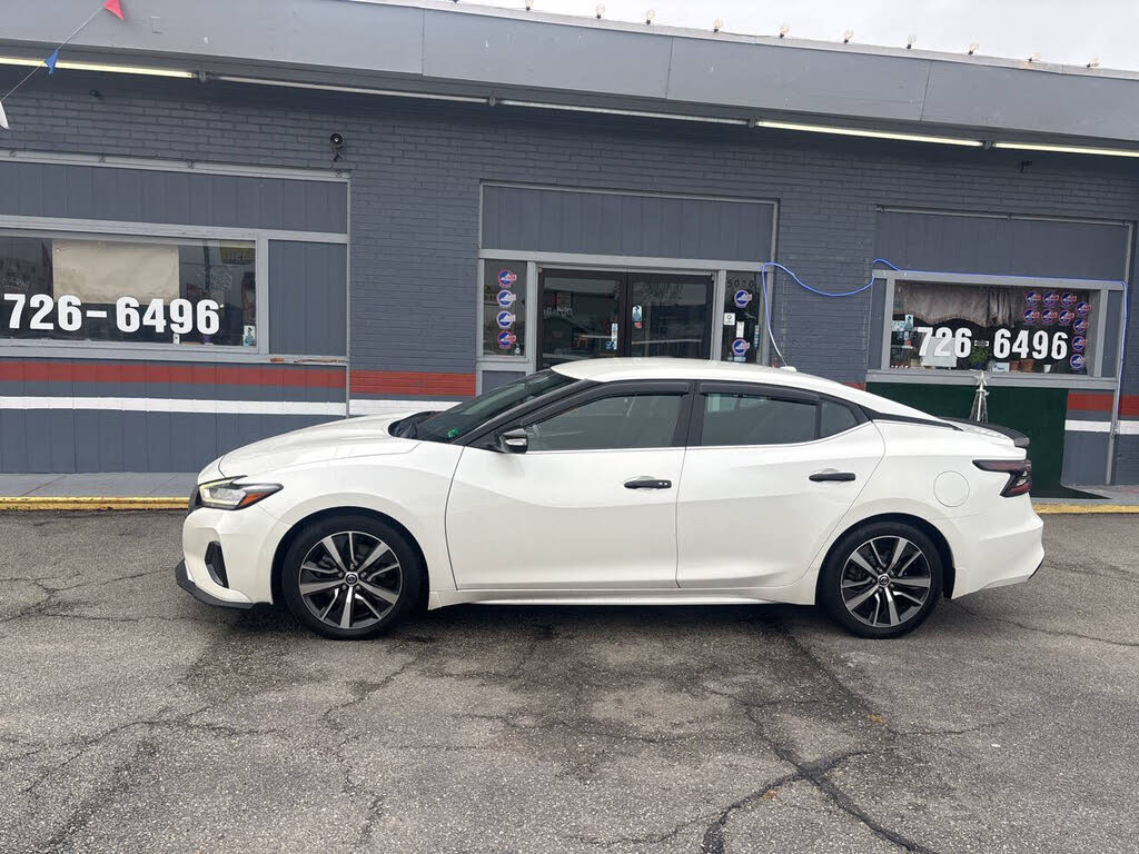 2019 Nissan Maxima SV FWD