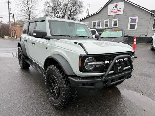 2022 Ford Bronco Wildtrak Advanced 4-Door 4WD