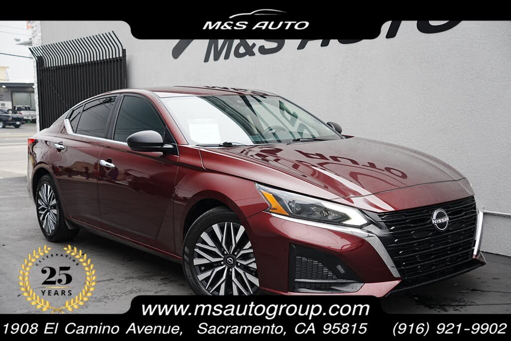 2024 Nissan Altima 2.5 SV FWD