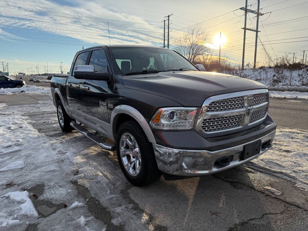 2015 RAM 1500 Laramie Crew Cab 4WD