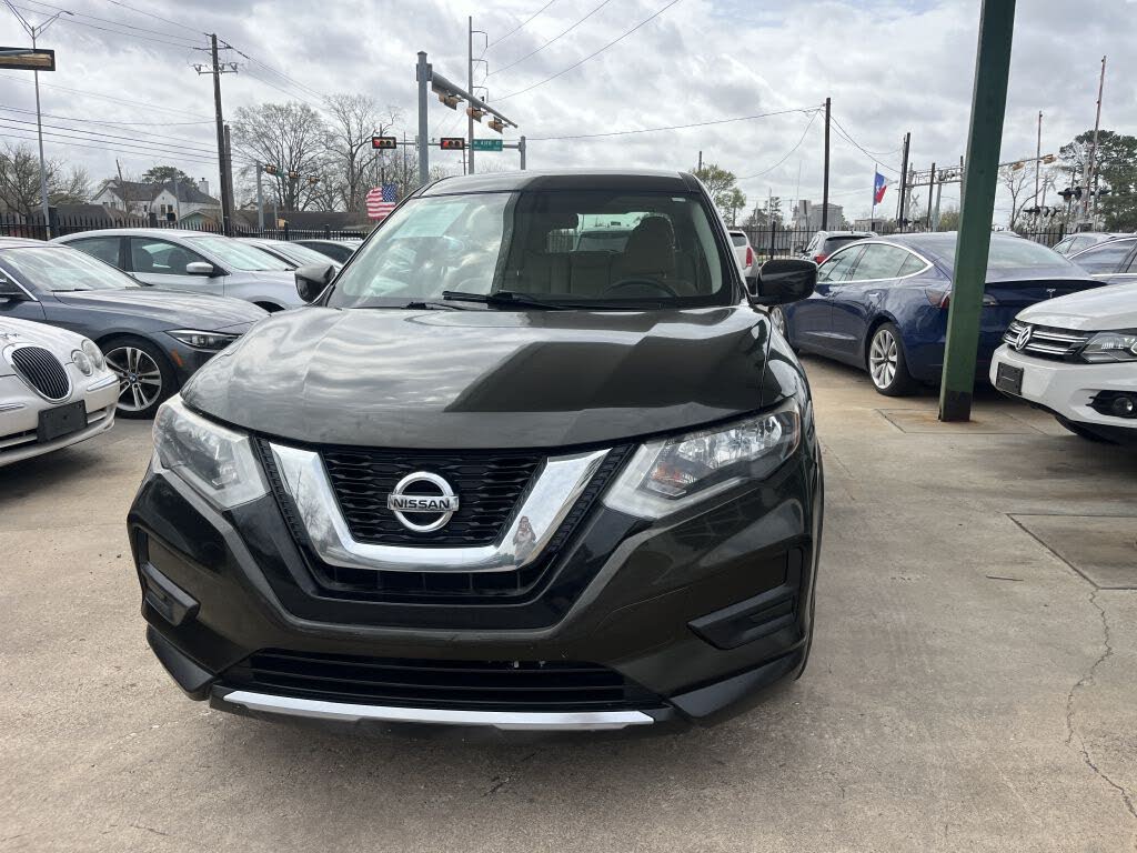 2017 Nissan Rogue S FWD