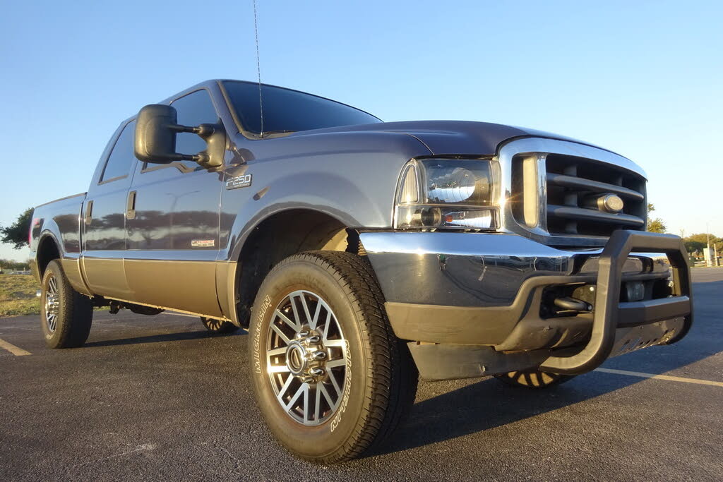 2004 Ford F-250 Super Duty Lariat Crew Cab 4WD