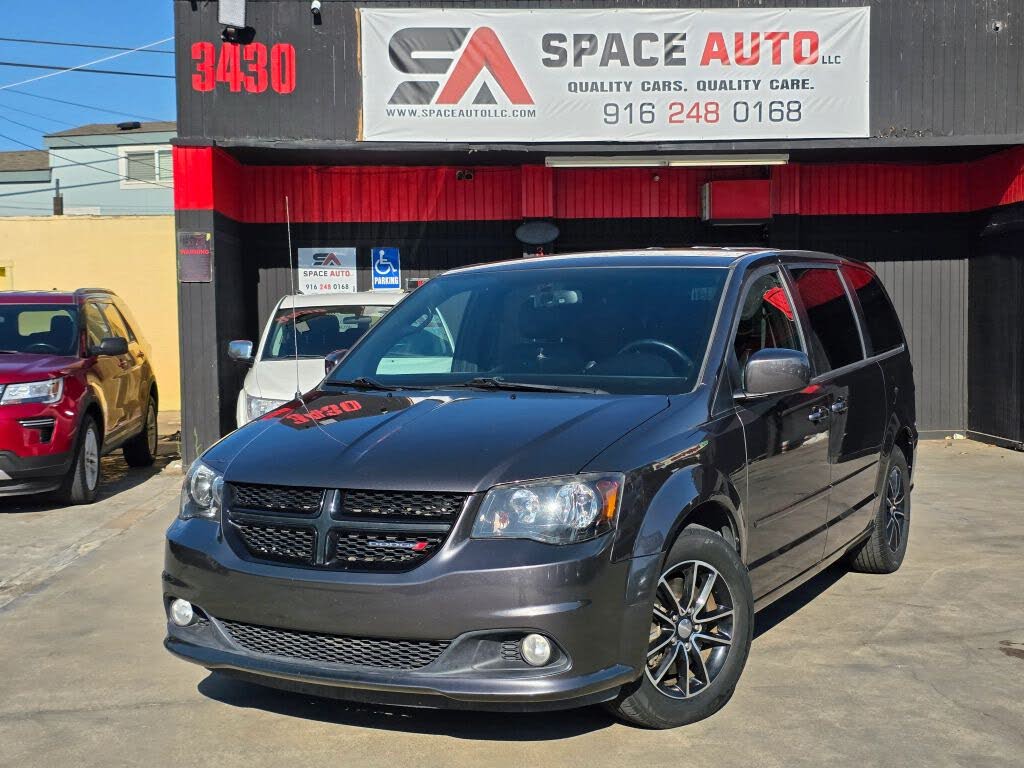 2017 Dodge Grand Caravan SXT FWD