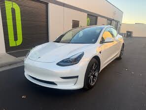 Tesla Model 3 Standard Range Plus RWD