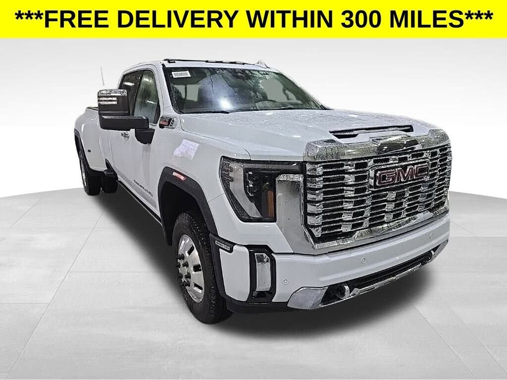 2026 GMC Sierra 3500HD Denali Crew Cab 4WD