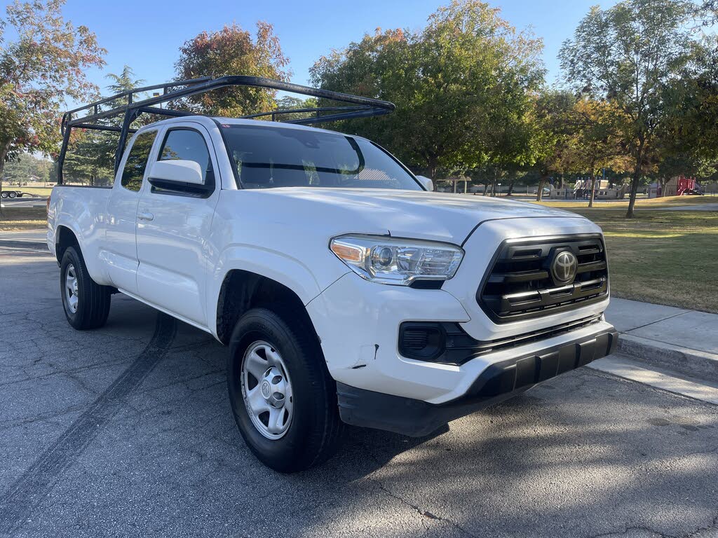 2018 Toyota Tacoma SR I4 Access Cab RWD