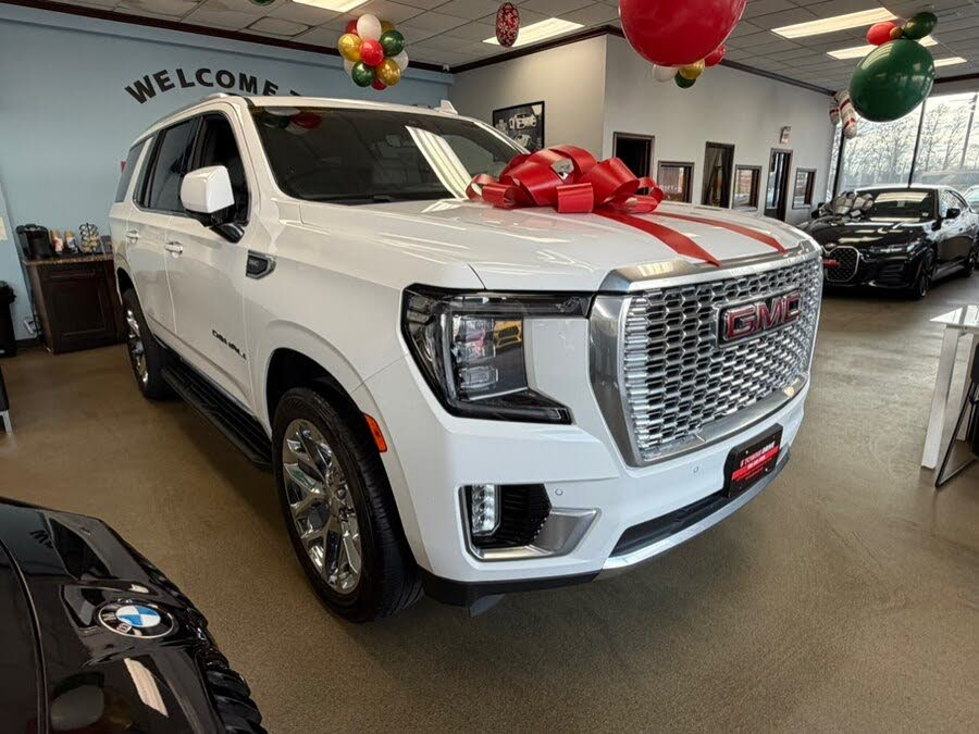 2021 GMC Yukon Denali 4WD